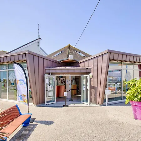 Avec Parking A 2 Pas De La Plage, Merville-franceville Apartment *
